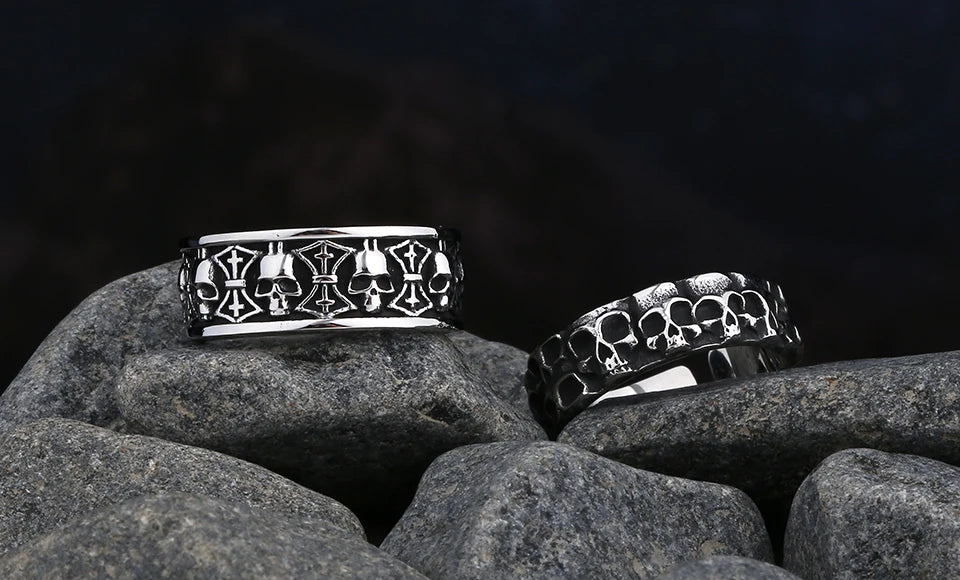 Livraison gratuite Bague homme en acier inoxydable 316L motif crâne avec zircon rouge Bijoux amulettes Cadeau pour petit ami style Punk Rock Vintage 2023 Nouveauté
