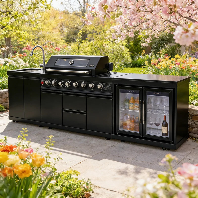 Cuisines d'extérieur modernes modulaires fonctionnelles en acier inoxydable avec grill, plaques de cuisson, évier, réfrigérateur et LED pour patio et jardin.