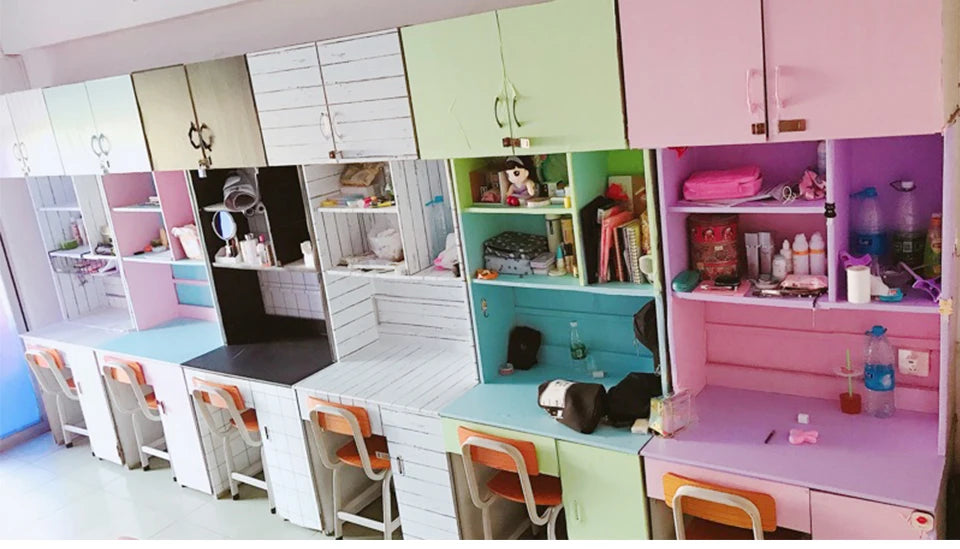 Autocollants de marbre en PVC, papier peint auto-adhésif, imperméable, résistant à la chaleur, pour comptoirs de cuisine, tables, meubles et armoires.