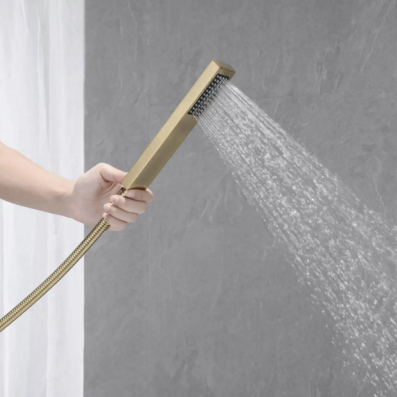 KEMAIDI Freistehender Badewannenarmatur Wannenfüller Hochleistungs-Wasserfall-Badewannenfüller Gebürstete Gold-Badewannenarmaturen mit Handbrause Wasserhahn