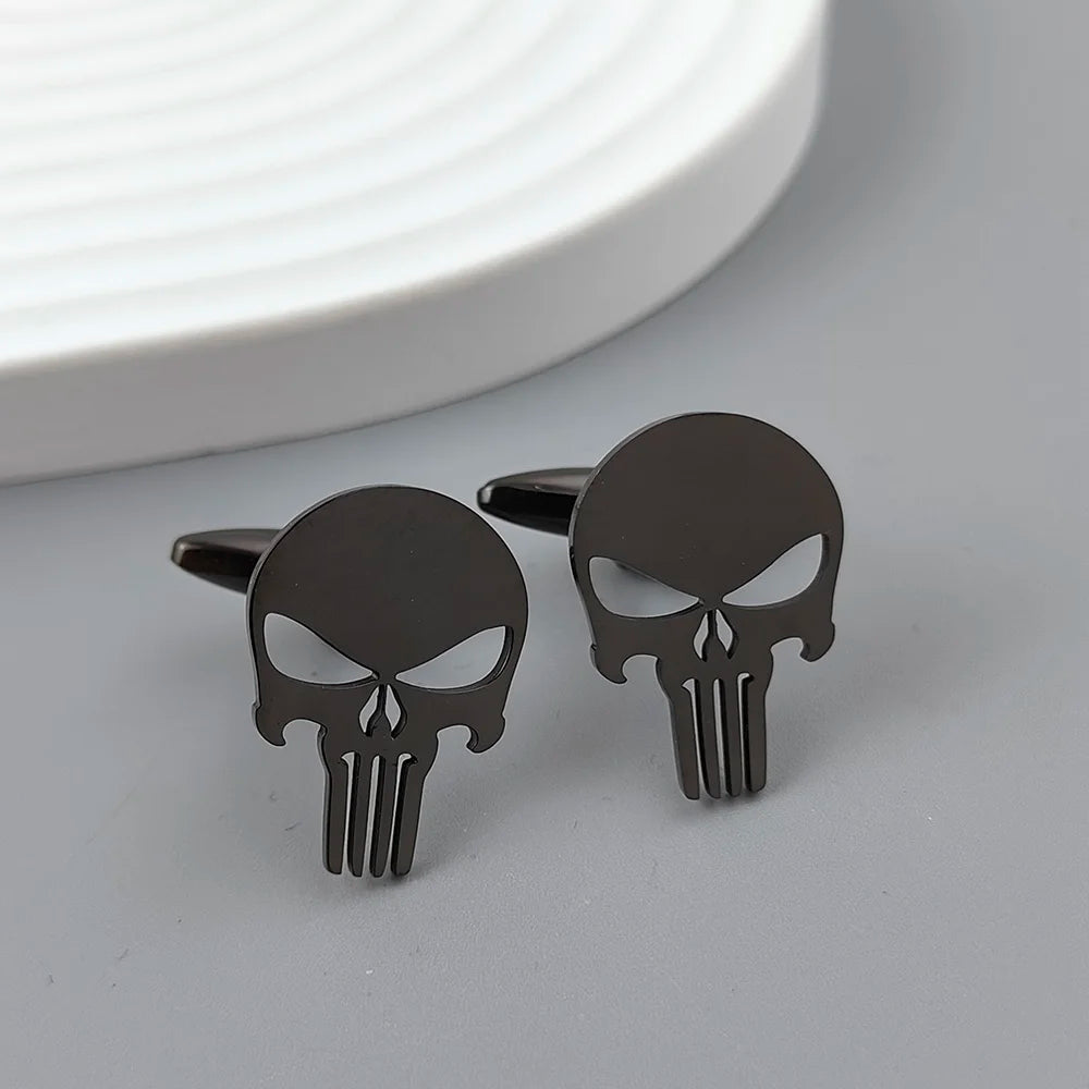 Trendy skull metal suit cufflinks, men's personalized stainless steel badge, jacket/backpack decorations.