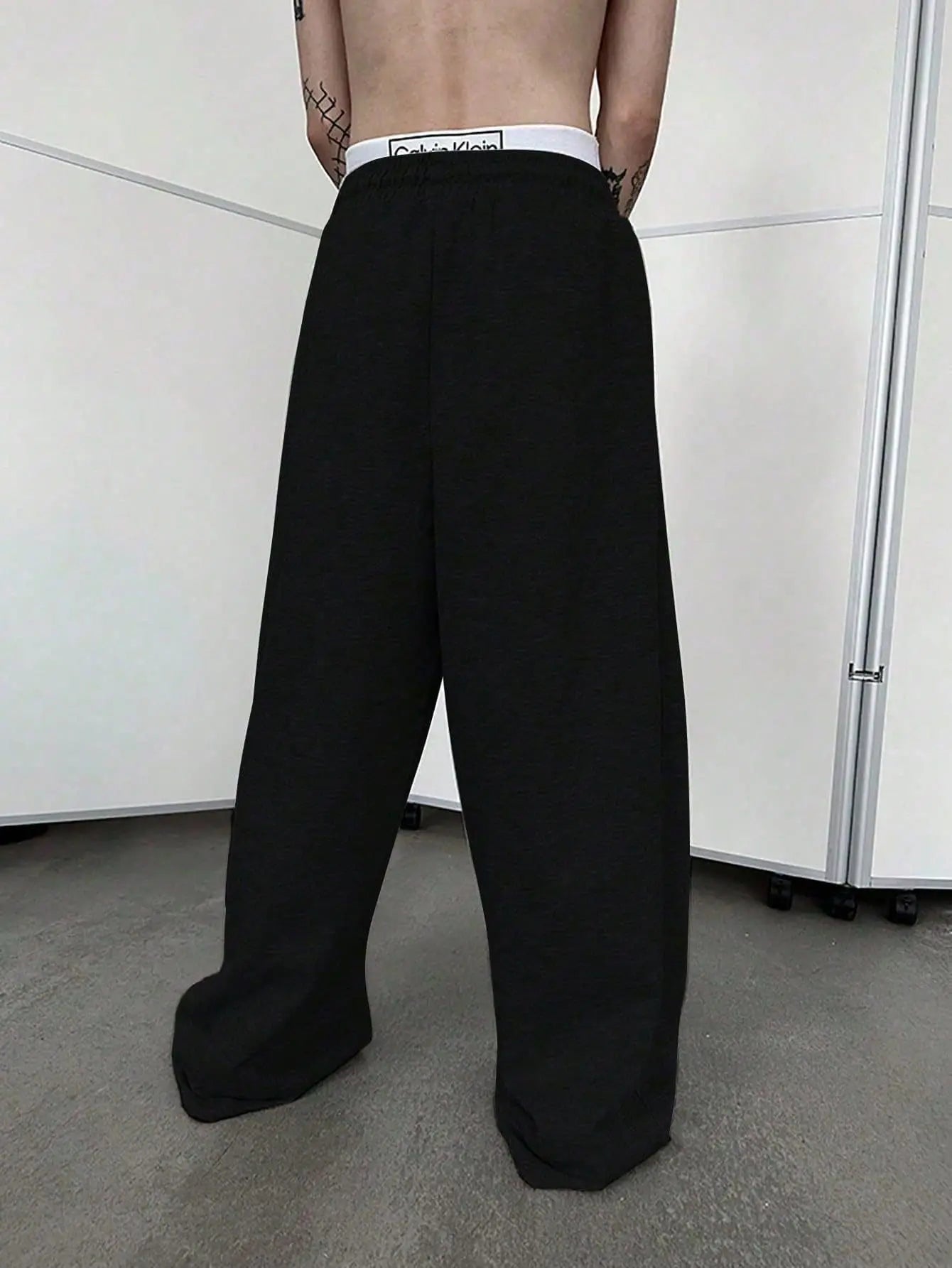 2026 NEW Spring Autumn Slim Men Pants sports casual Joggers trousers Mens Solid Color Straight Pants thin Woven Daily Sweatpants