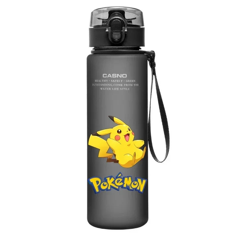 560ML Pokémon Wasserbecher Pikachu Mewtu Gengar Tragbare Plastik-Cartoon-Outdoor-Sport-Großraum-Reise-Wander-Wasserflasche