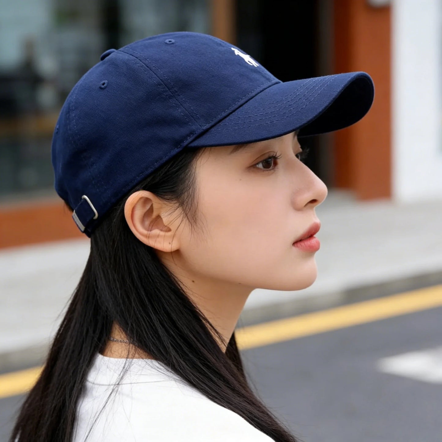 Casquette de baseball rétro brodée, style américain - Bleu marine, polyvalente pour le travail et les loisirs, protection solaire, utilisation quotidienne. Classique.