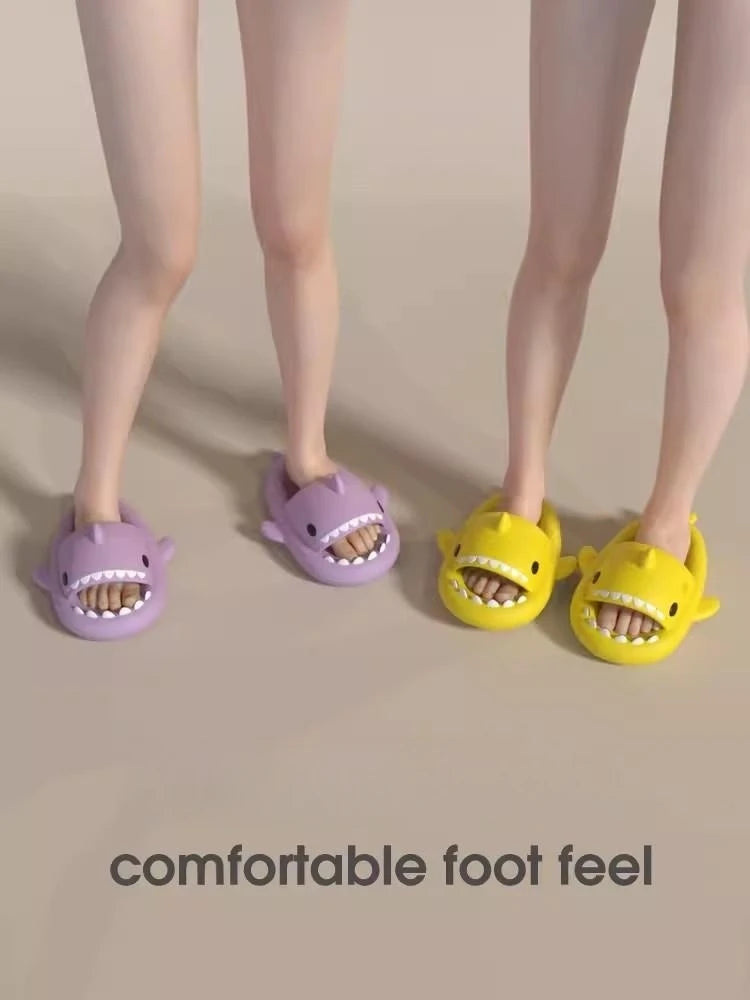 Chaussons de requin pour femmes adultes enfants salle de bain antidérapants EVA sandales d'extérieur pour hommes tongs de plage couples sandales à semelles épaisses