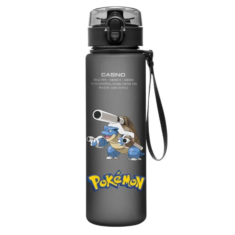 560ML Pokémon Wasserbecher Pikachu Mewtu Gengar Tragbare Plastik-Cartoon-Outdoor-Sport-Großraum-Reise-Wander-Wasserflasche