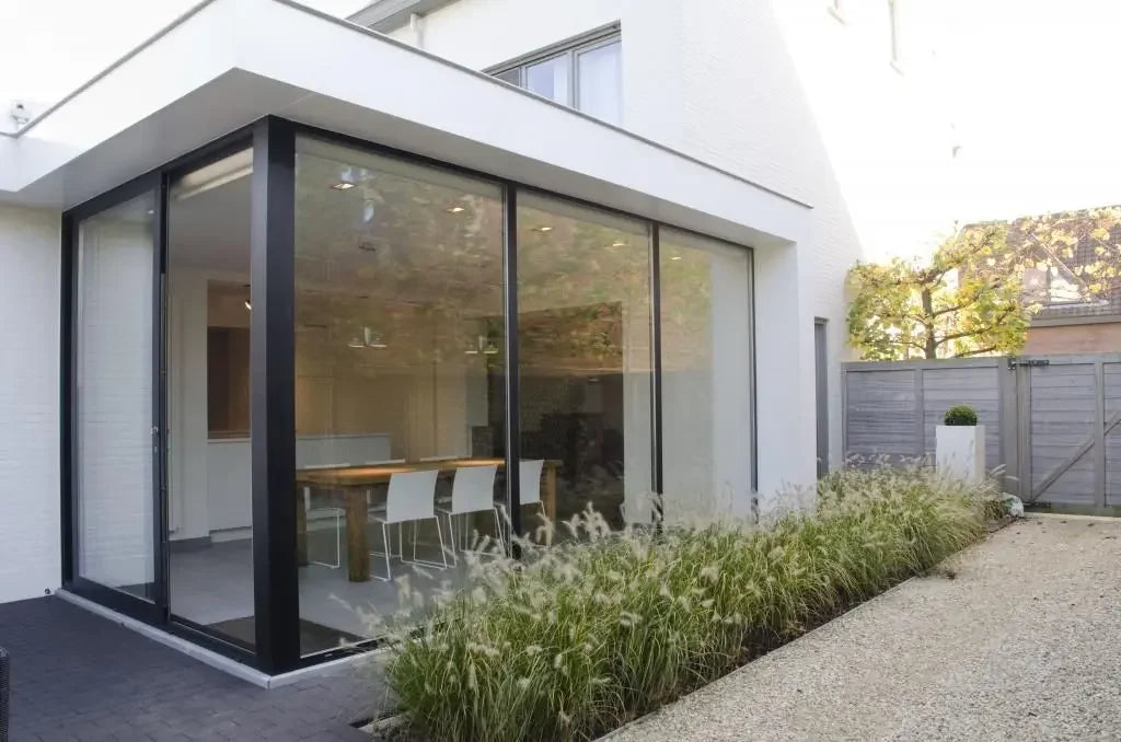 DN 2,0 mm moderne Schiebetür aus Aluminium, hochbelastbar, mit gehärtetem Glas, schalldicht und energiesparend, wasserdichte Terrassentüren