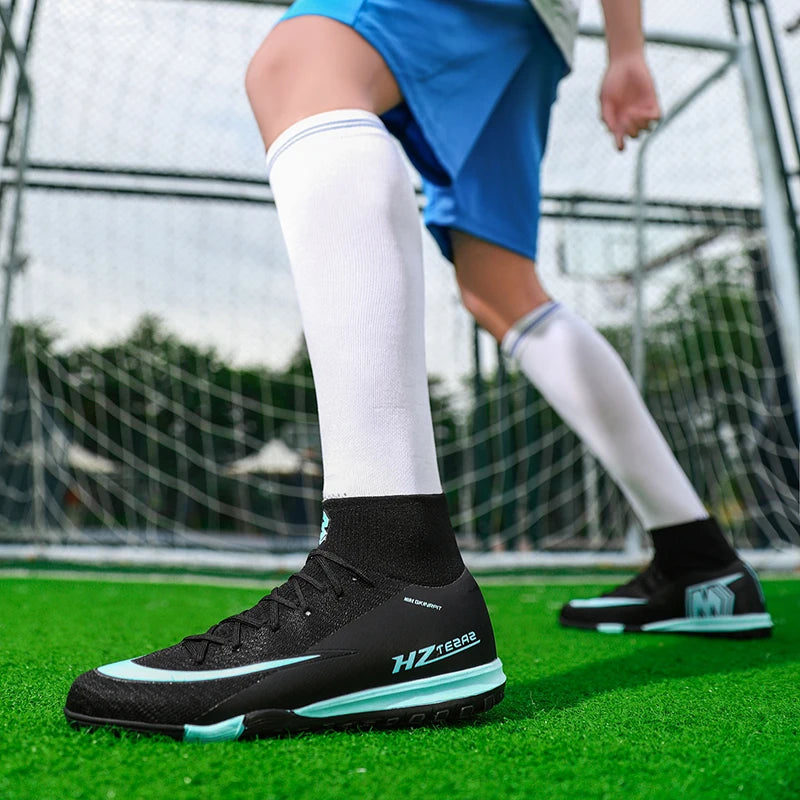 Neue hochwertige Herren Fußballschuhe TF/FG Trainingsfußballschuhe Ultraleichte rutschfeste Turf-Fußballschuhe Chuteira Campo