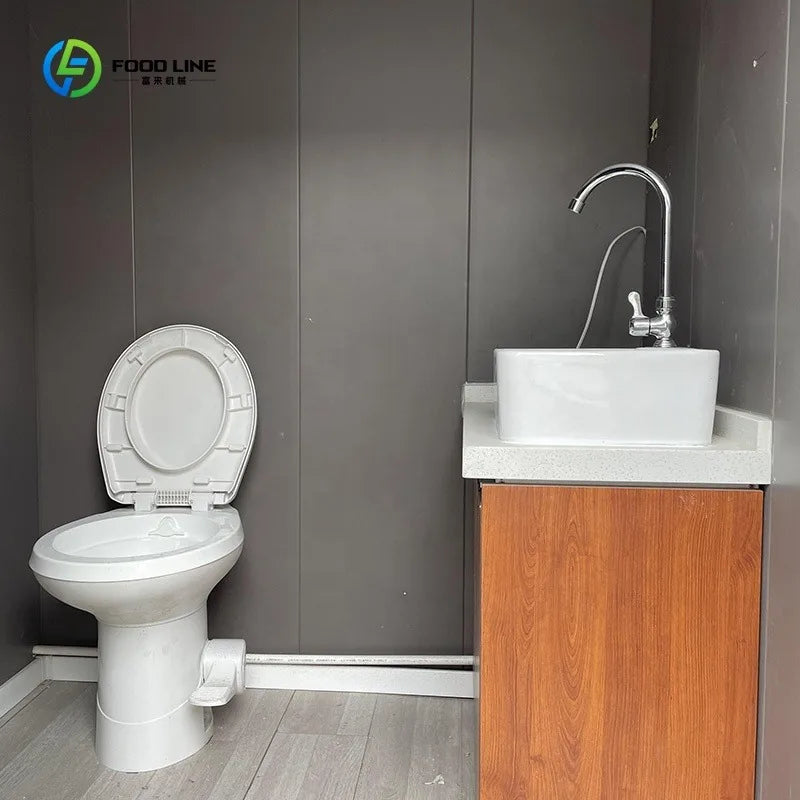 Luxury Modern Outdoor 2 Stall Unit With Black Double Door Design Portable Bathroom Mobile Toilet Trailer
