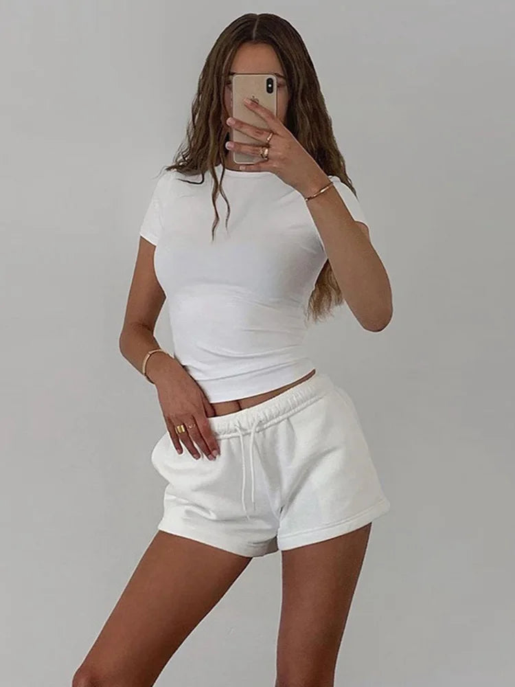 2025 Printemps Nouveau T-shirt à Manches Courtes Femme Uni Simple Décontracté Doux Polyvalent Chaud Basique Crop Tops Tees Mode d'Été