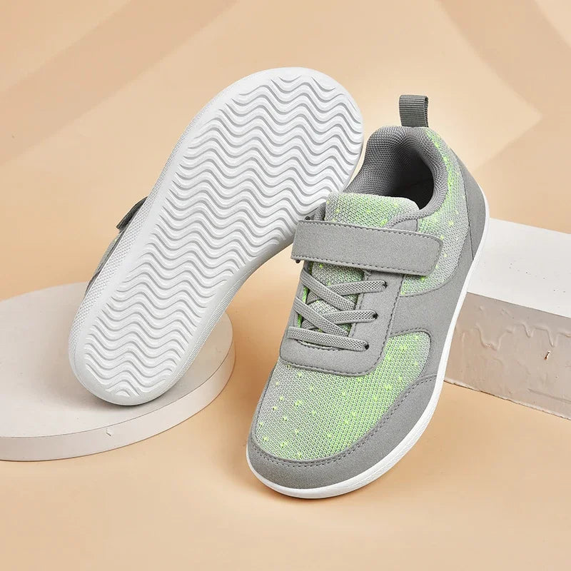 Chaussures enfants à bout large, pieds nus, pour garçons et filles, baskets bébé légères en maille, chaussures de tennis artificielles pour tout-petits