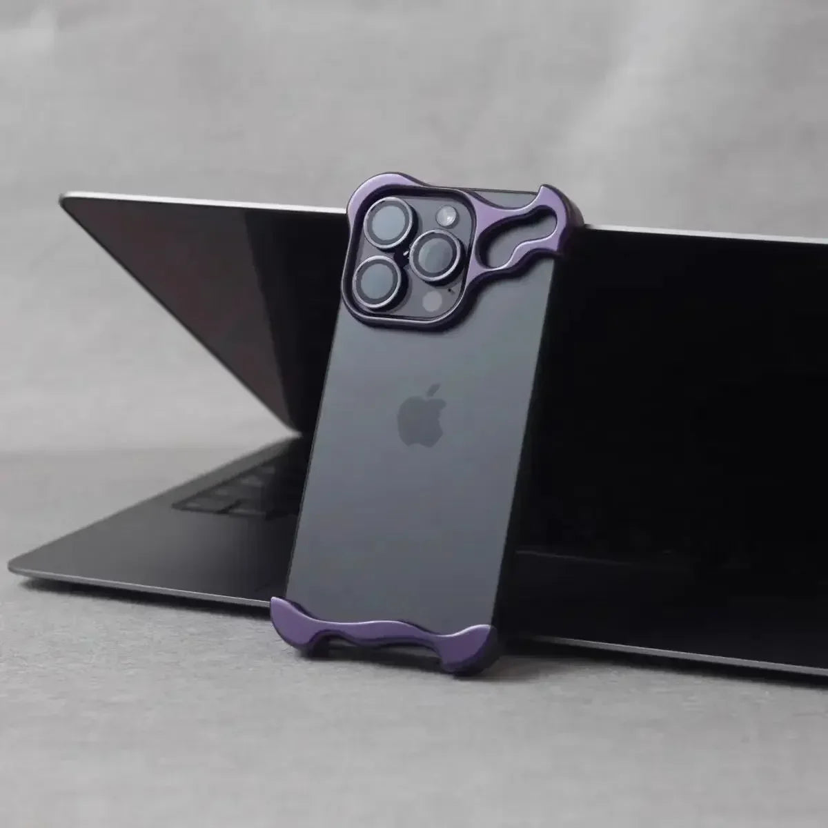 Unregelmäßige Metallstoßfänger Handyhülle für iPhone 17 16 15 14 13 12 Pro Max Plus Linsenfilmschutz Nackte Aluminium Stoßfeste Abdeckung