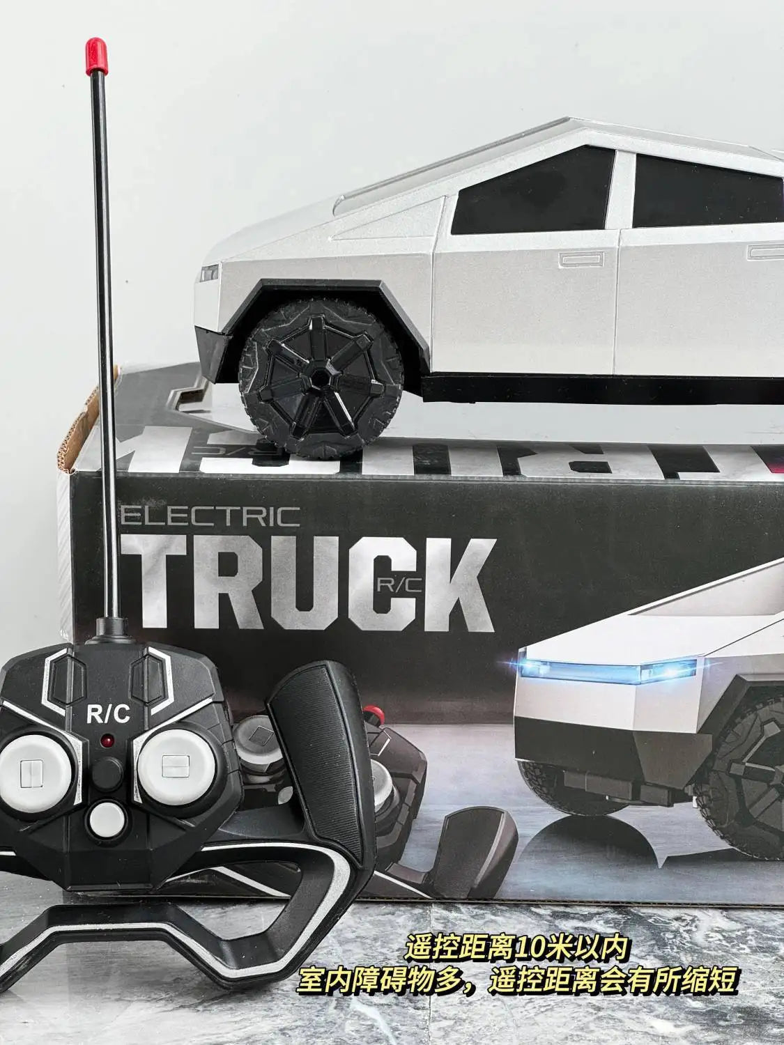 1:12 RC Cybertruck Geländewagen Batmobil RC Auto Simulation Pickup Truck Simulation Sammlermodell Kinderspielzeug Jungen Geschenk