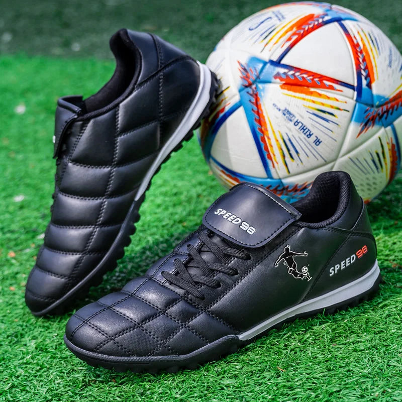Chaussures de football homme crampons FG/TF, respirantes, professionnelles, pour gazon, antidérapantes, à crampons longs, pour entraînement adulte en futsal