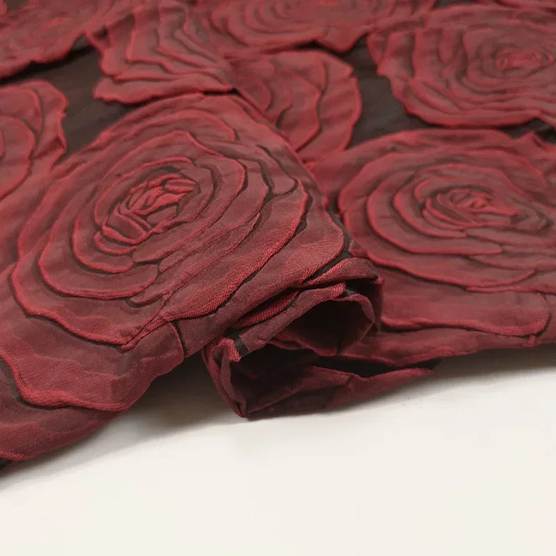 Dunkler Jacquard-Stoff Frühling Herbst Konkav Konvex Rose Kleid Anzug Windbreaker Kleidung Design Nähen Tuch Mode Großhandel Diy