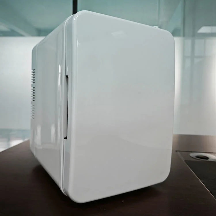 4L Mini-Kühlschrank Auto-Kühlschrank Einklapptür Skincare-Kühlschrank für kleine Räume Desktop Reise Beauty Kosmetik Bierkühlschrank