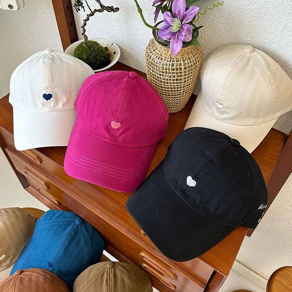 Casquettes de Baseball pour Enfants Garçons Filles Chapeau de Soleil Cœur Creux Amour Chapeaux à Queue de Cheval Haute Casquettes de Baseball Réglables pour Enfants de 4 à 12 Ans