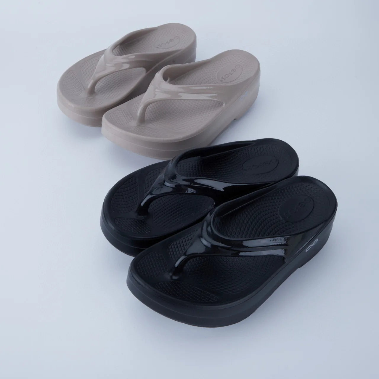 Oofos Summer Sport Flip Flops Slip Resistant Thick Sole EVA Arch Support Sandals Cushion Recovery Slides Beach Slippers