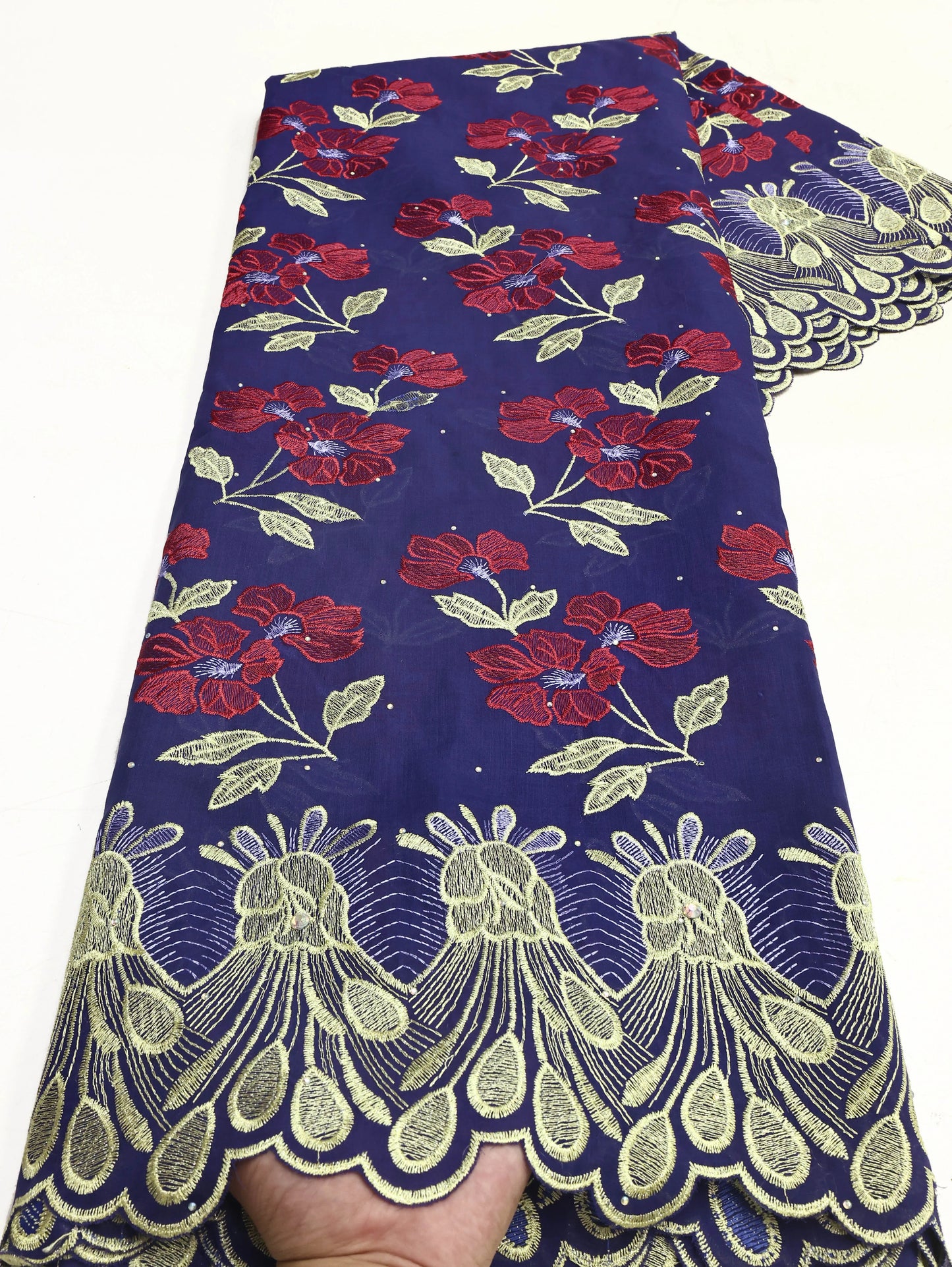Dentelle Voile Suisse En Suisse Avec Pierres Appliquées Fleur 3D 2026 Tissu De Dentelle Africaine Super Qualité Pour Robe De Mariée En Dentelle