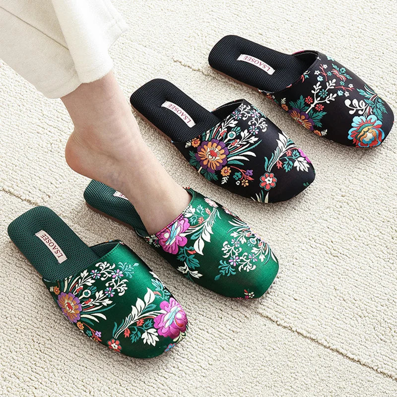 Spring and summer new Chinese embroidered slippers high-end light luxury classic beef tendon bottom home floor drag women