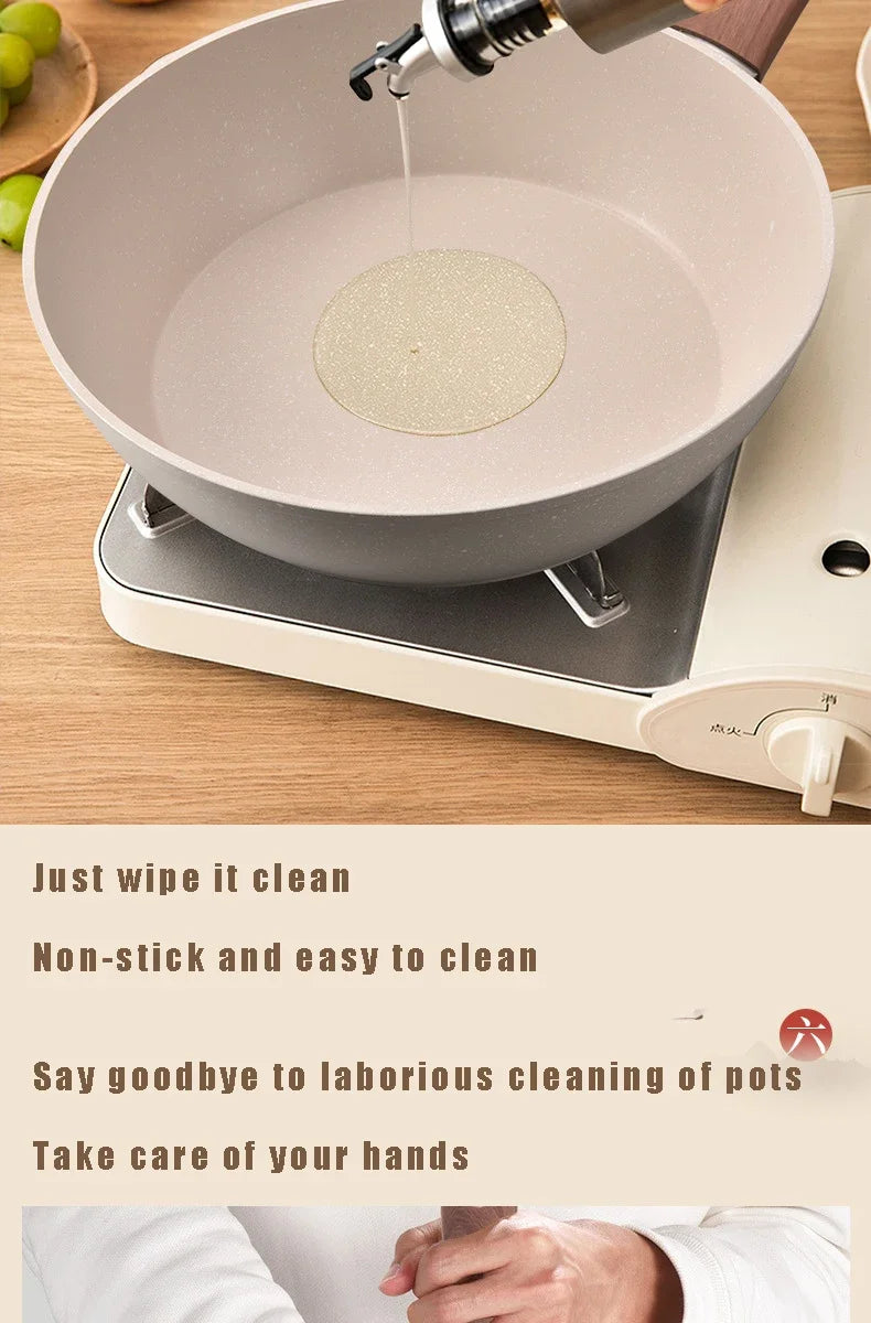 Batterie de cuisine spéciale pour poêles antiadhésives : casseroles, poêles à frire, woks, poêles à steak, crêpières, induction, gaz.