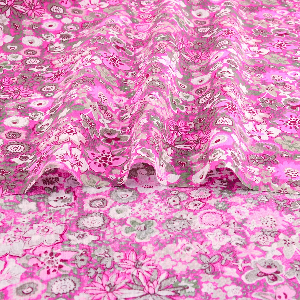 Schöner frischer rot bedruckter Stoff mit Blumenmustern, dünner Stoff aus 100 % Baumwolle, Patchwork für DIY-Bastelarbeiten, Heimtextilien, Meterware