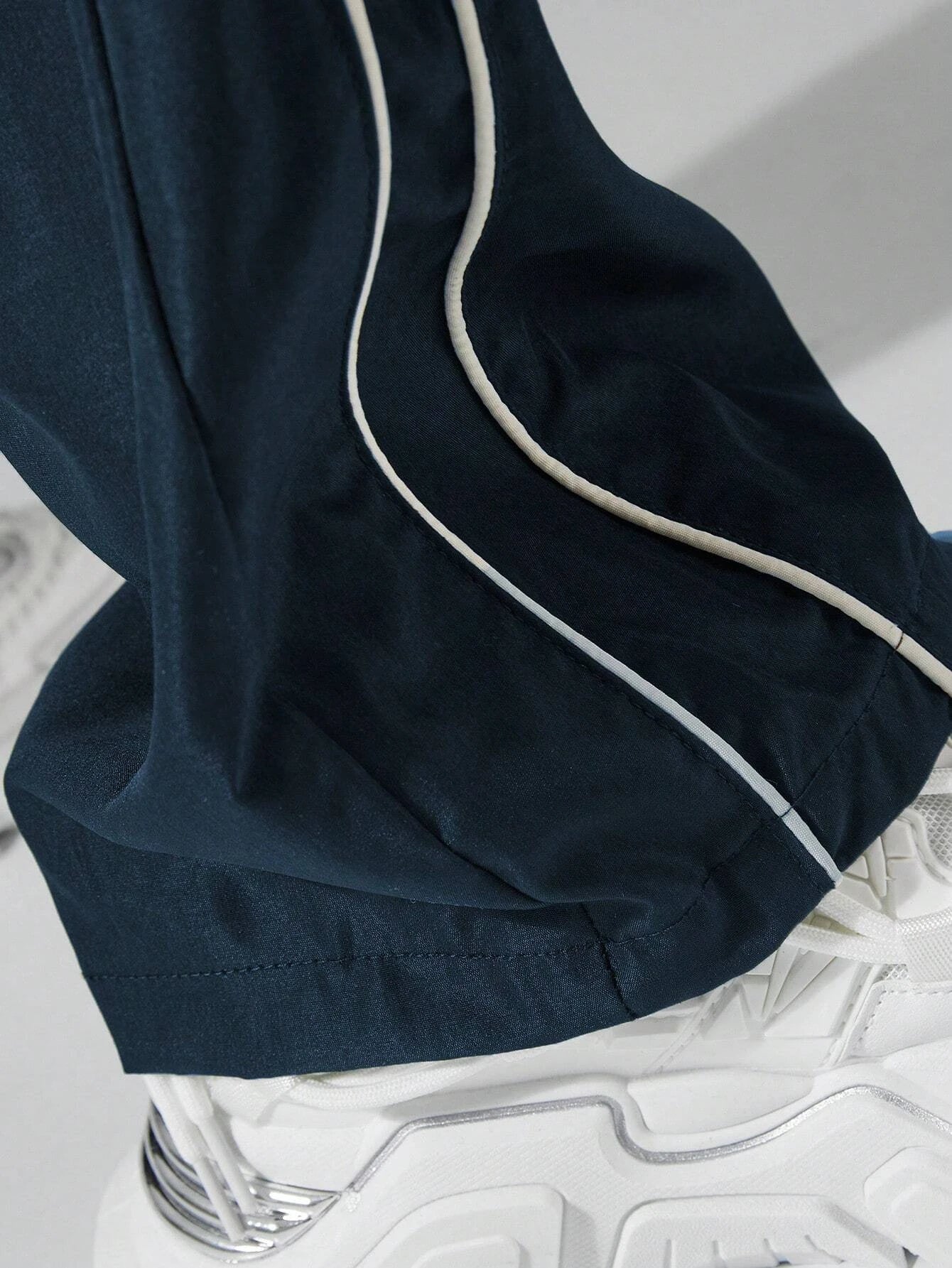 Larbulse Herren-Hosen mit Kontrastbesatz, modische Freizeithosen, einfarbig, atmungsaktiv, locker, gerades Bein, Kordelzug, Streetwear