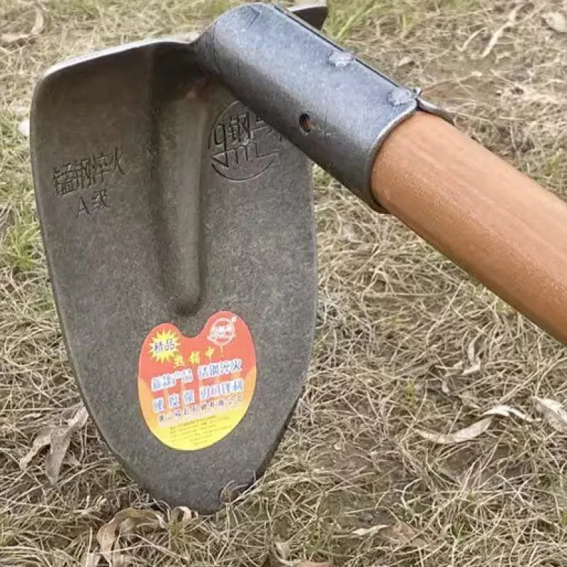 Grande houe de jardin entièrement en acier, outil de désherbage épaissi, pour l'agriculture en extérieur, la remise en état des terres, le creusement, la plantation de légumes, l'outil agricole.