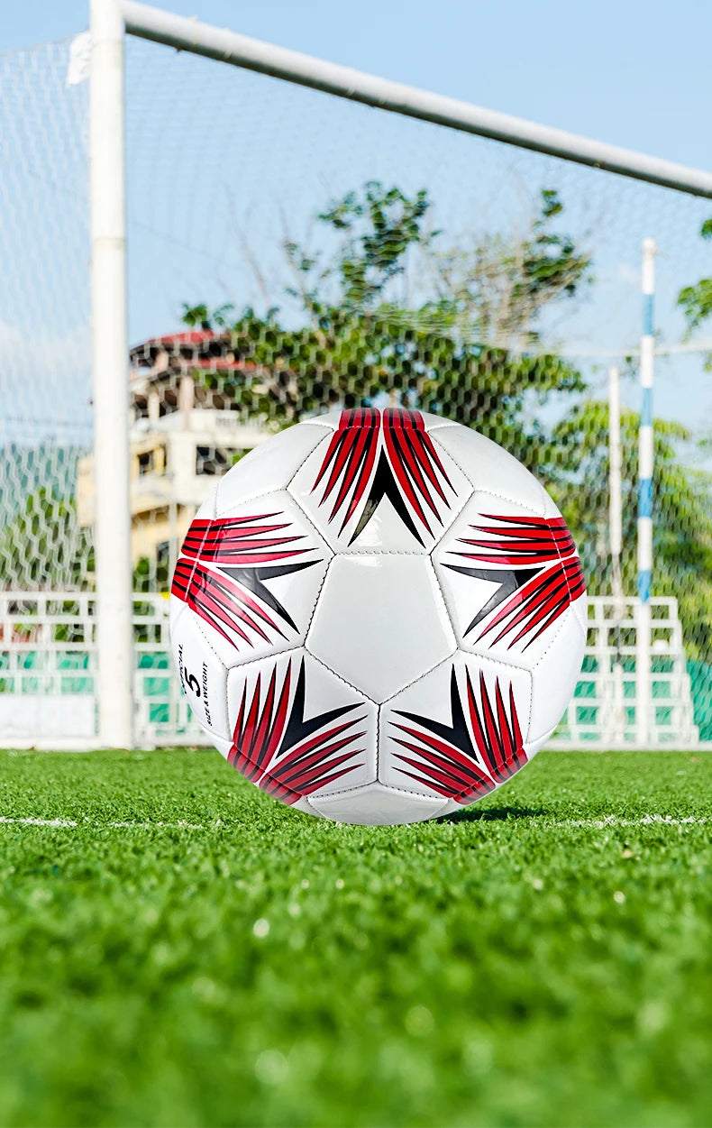 1 Fußball, verschleißfest, weich, für Training und Wettkampf, Größe 4,5