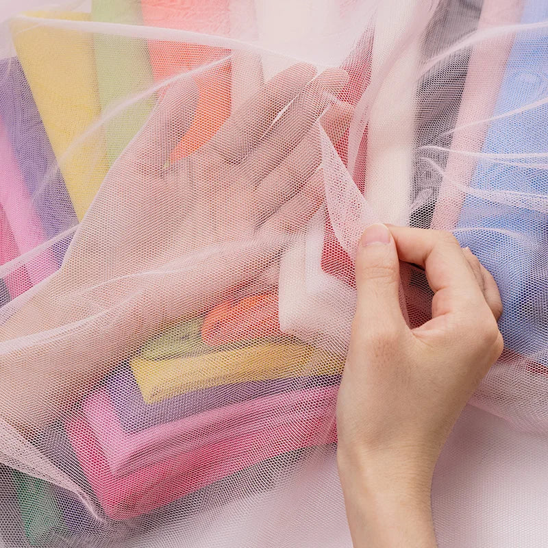 Tissu de Tulle à Mailles Douces Encrypté pour Coudre Décorations de Mariage Rideaux Moustiquaires Robe de Mariée Tissus de Couture DIY1m/5m/10m