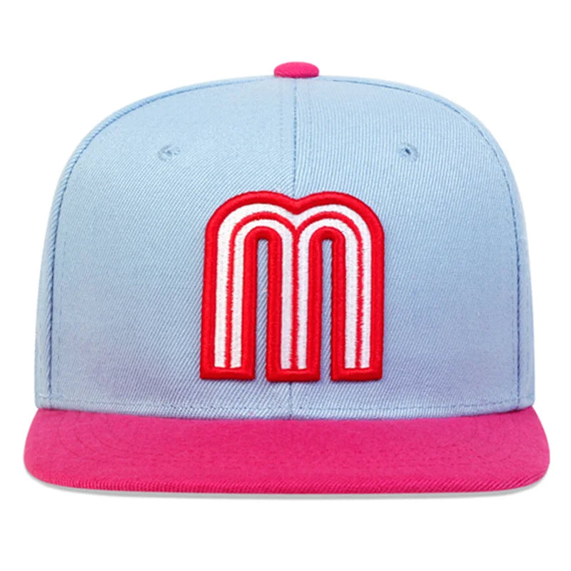 Unisex M-Buchstabe Seitliche Brasilienflaggenstickerei Hip-Hop-Mützen Frühling Herbst Outdoor Verstellbare Freizeit-Baseballkappen Sonnencremehut