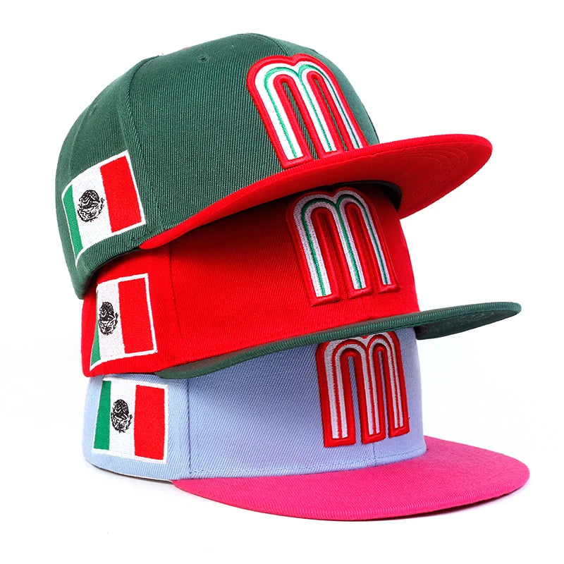 Unisex M-Buchstabe Seitliche Brasilienflaggenstickerei Hip-Hop-Mützen Frühling Herbst Outdoor Verstellbare Freizeit-Baseballkappen Sonnencremehut