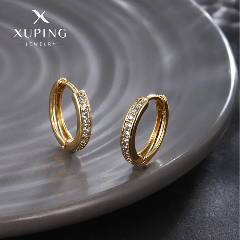 Boucle d'oreille de luxe en or pur 24K 9999 nouveau style européen et américain, simple, légère, polyvalente, de haute qualité pour femme