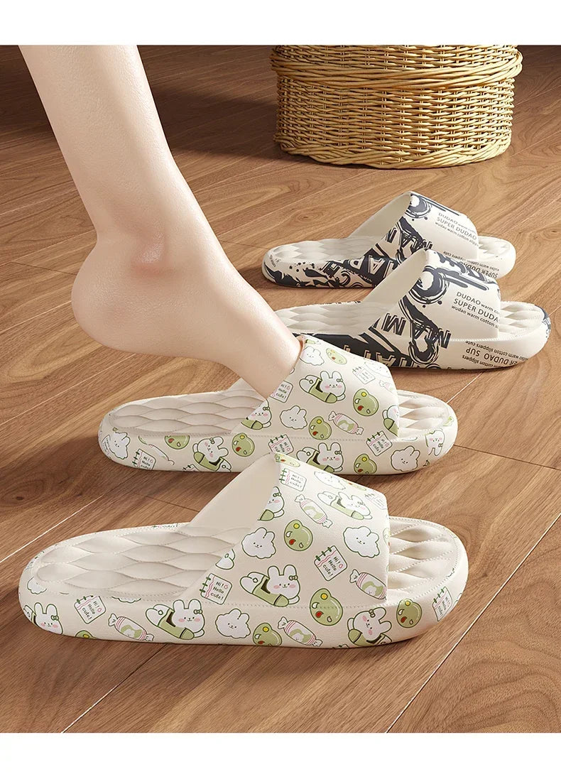 QYCKABY 2024 Mens Summer Slippers Beach Sandals Flip Flop Printing Thick Soled Boys Girls Unisex Home Bath Shoe Large Size 46-47