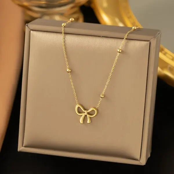 Exquisite Mikro-Inlaid Zirkon Schmetterlings-Quasten-Halskette für Damen Edelstahl Mond Schmetterling Blume Schlüsselbein-Choker-Schmuck