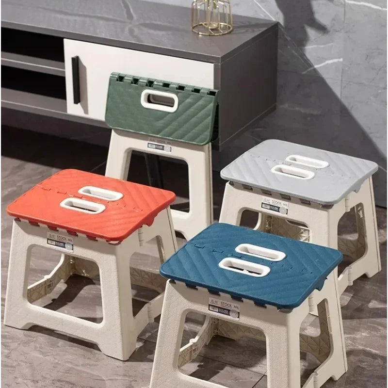 Tabouret pliant portable Chaise en plastique épaissie Chaise de camping portable d'extérieur, chaise pliante de plage, chaise pour enfants en famille