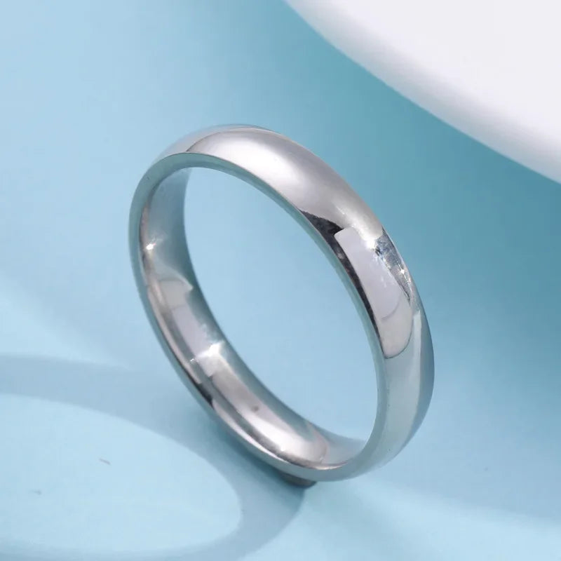 Bague de couple classique en acier inoxydable courbé de 4 mm, breloque, bagues en acier titane pour hommes et femmes, meilleur cadeau de fête, bijoux