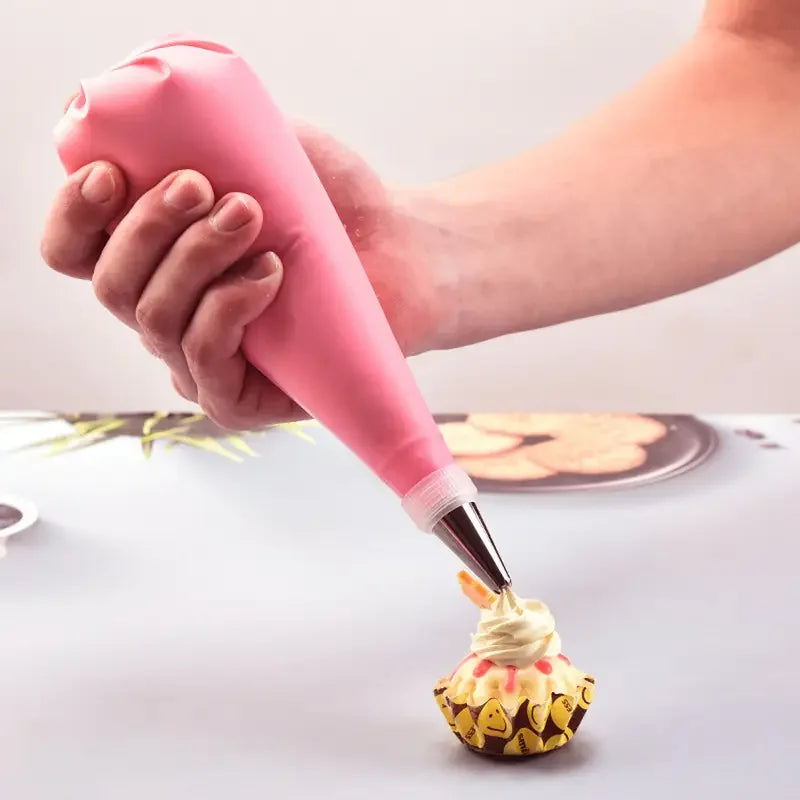 76-Piece Cake Decorating Tool Kit -Non-Slip Turntable For Beginners And Professionals DIY Cream Cookies Cake Making Baking Tools