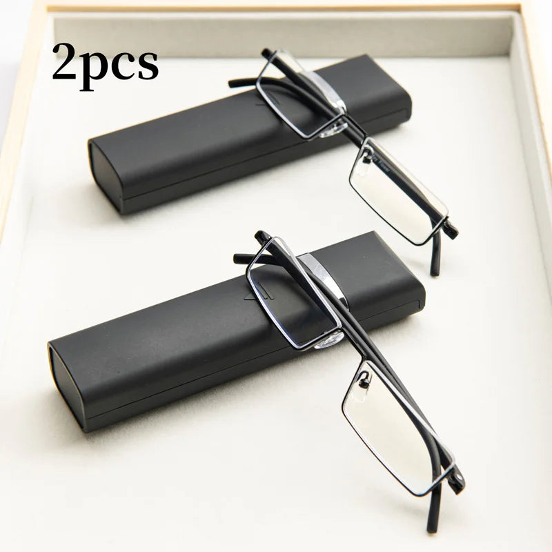 Lot de 2 lunettes de lecture anti-lumière bleue ultra-légères en TR90, lunettes de presbytie de sport pour femmes et hommes, pour la vue de loin, avec étui +1,2