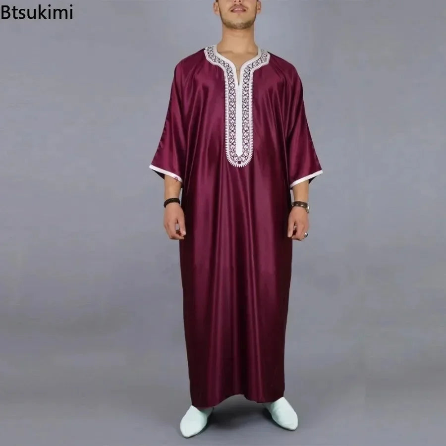 Herren Muslim Thobe 2026 Mittlerer Osten Jubba Thobe Langarm Islamisches Gewand Herren Muslimisches Kleid Saudi-Arabisch Kapuzen-Thobe Abaya Männlich