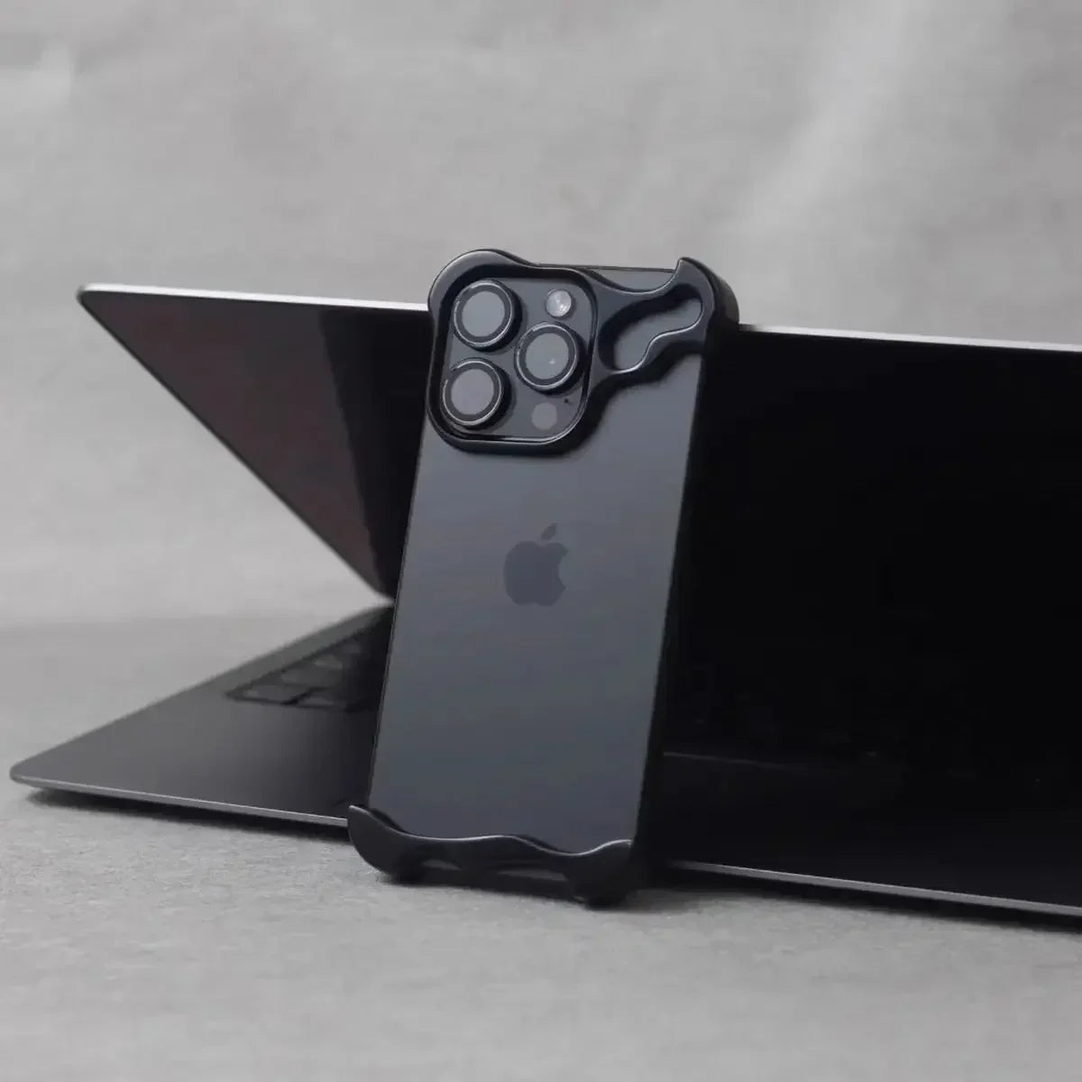 Unregelmäßige Metallstoßfänger Handyhülle für iPhone 17 16 15 14 13 12 Pro Max Plus Linsenfilmschutz Nackte Aluminium Stoßfeste Abdeckung
