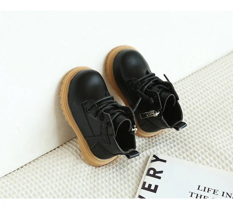 2024 New Spring/Autumn Baby Boots Leather British Style Boys Fashion Boots Rubber Sole Zip Side Toddler Girls Ankle Boots 15-25