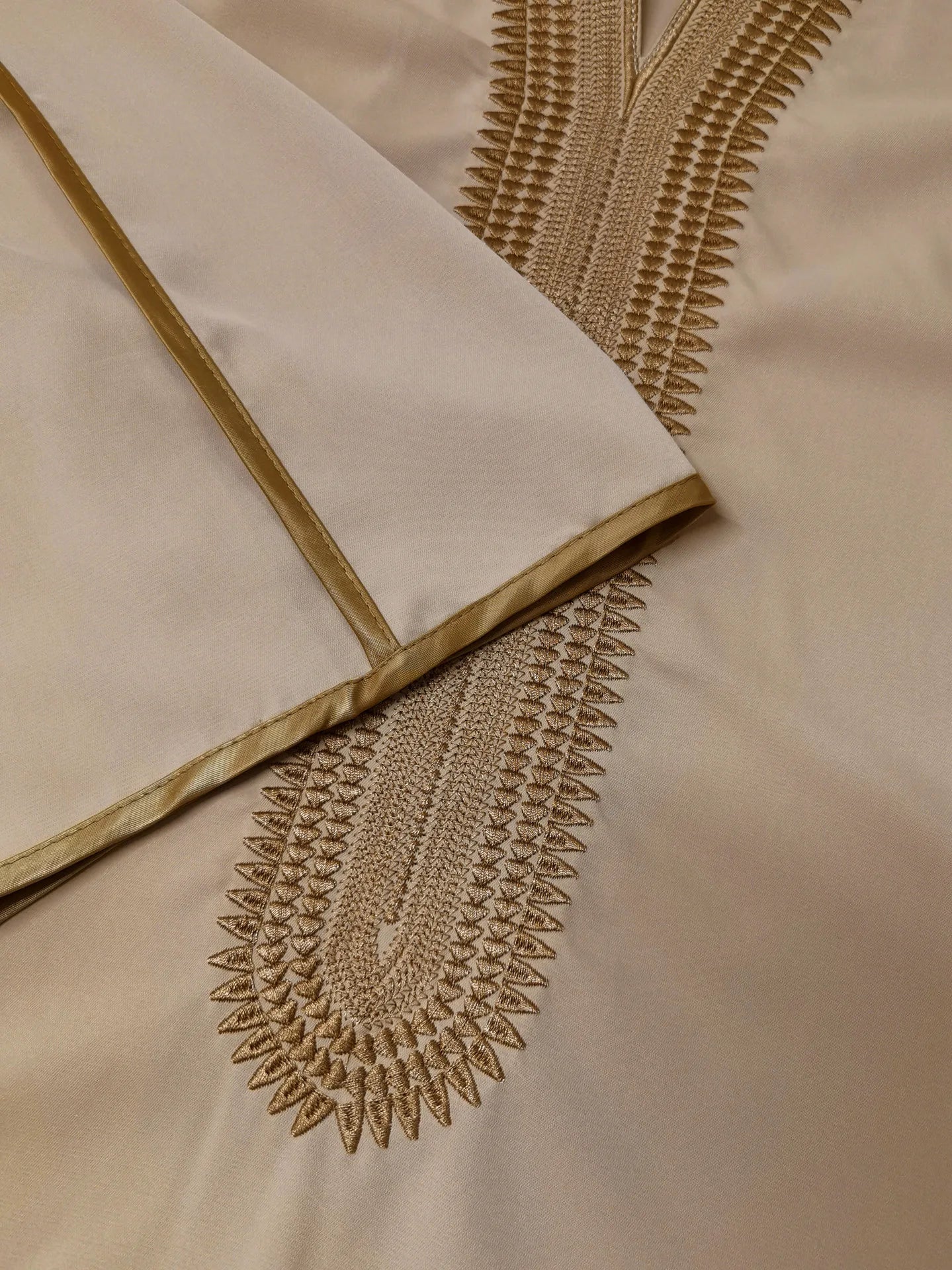 Nouvelle Abaya Musulmane Homme 2026 Robe Islamique Saoudienne Caftan Longue Robe Homme Marocain Thobe Jubba Uni Décontracté Brodé Caftan