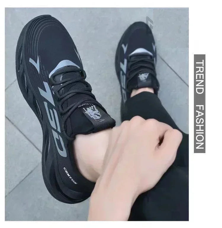 Chaussures de sport décontractées en maille légère pour hommes, chaussures de course respirantes et fraîches pour l'été, baskets à semelle souple et confortable antidérapantes pour hommes