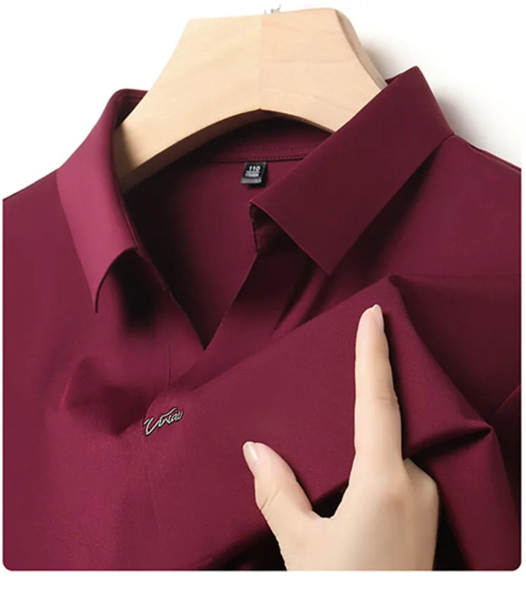 Polo 2024 de haute qualité, extensible et élastique, Chemise à manches courtes pour hommes, style décontracté, Col en V sans coutures, Polo pour hommes M-4XL