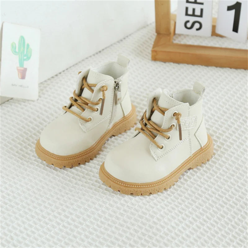 2024 New Spring/Autumn Baby Boots Leather British Style Boys Fashion Boots Rubber Sole Zip Side Toddler Girls Ankle Boots 15-25