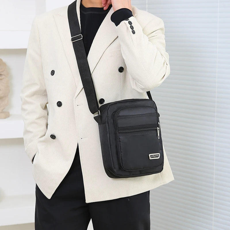 Modische Herren-Umhängetasche aus schwarzem Nylon mit mehreren Reißverschlusstaschen für den täglichen Weg zur Arbeit, Reisen, langlebig, leicht, vielseitige Tasche