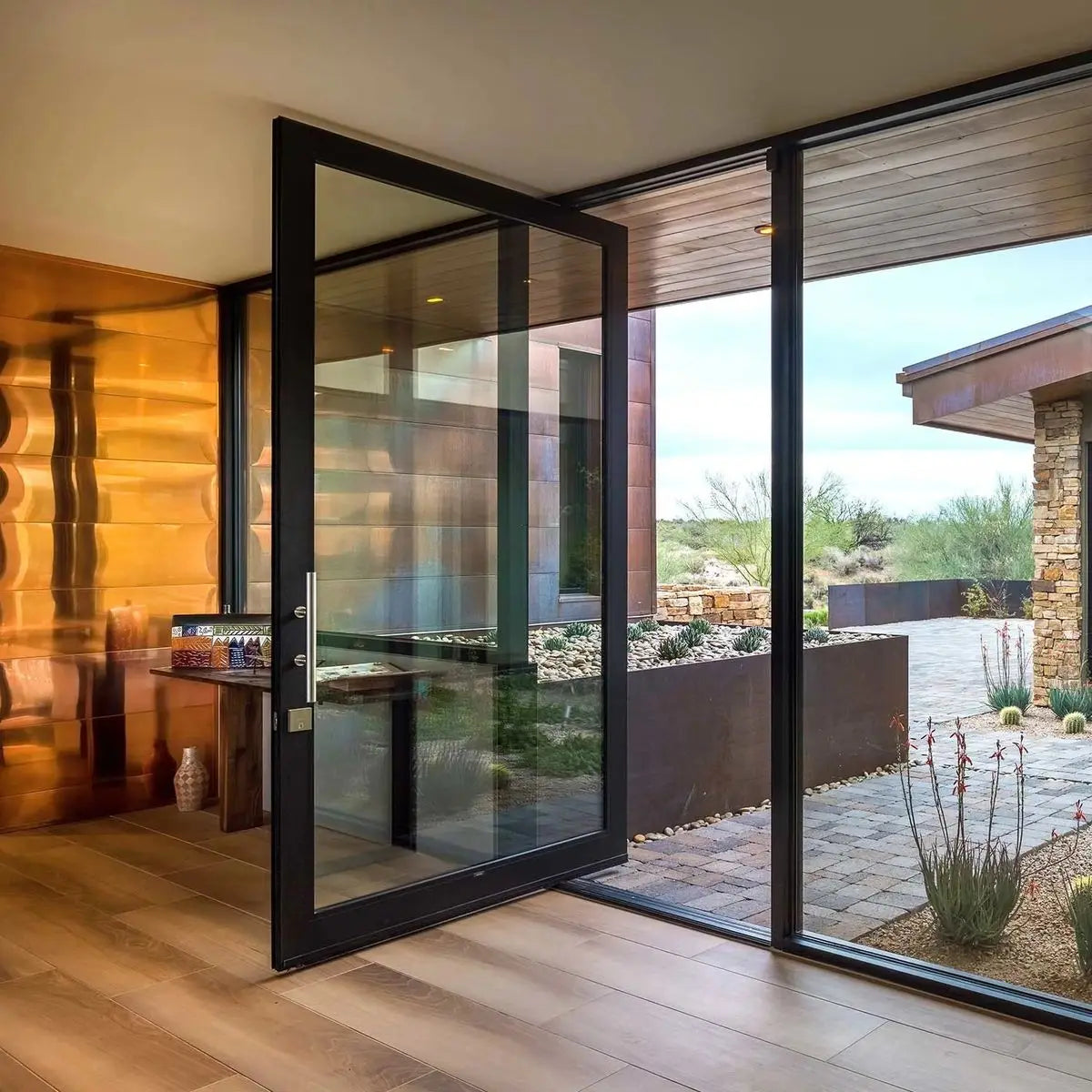 Portes d'entrée modernes pour maison, portes d'entrée en verre trempé de sécurité, porte pivotante en verre et aluminium pour villas, ouverture manuelle intérieure
