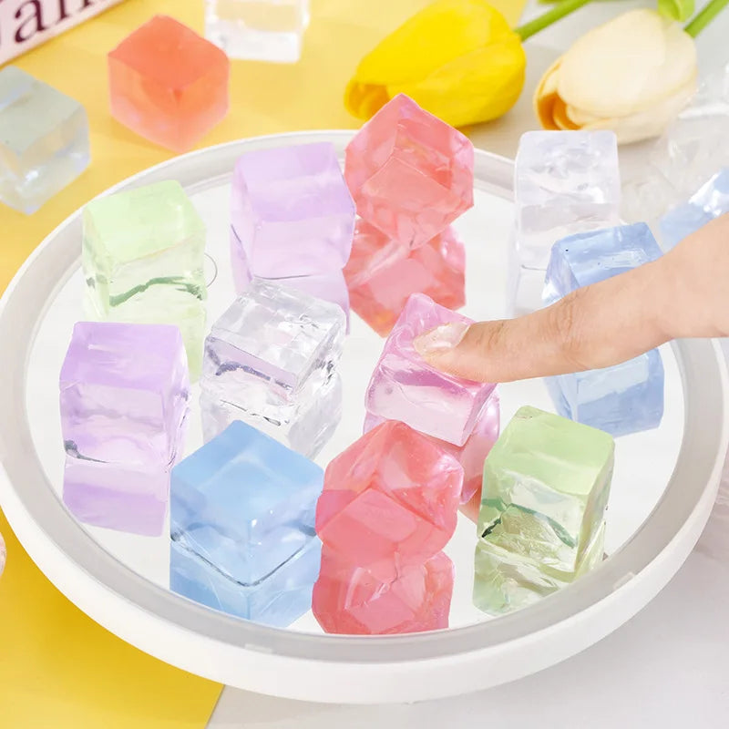 Quadratischer Eis Stressball Fidget Spielzeug Stressabbau ADHS Autismus Sensorisches Spielzeug Weiches Quetschspielzeug Partygeschenke für Kinder Erwachsene