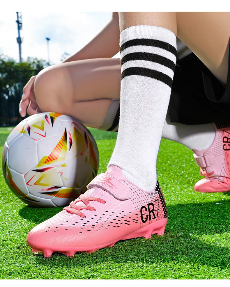 Nouvelles Chaussures de football pour enfants, Chaussures d'entraînement de football d'extérieur pour garçons et filles, Crampons de football à scratch, Baskets de futsal 28-39